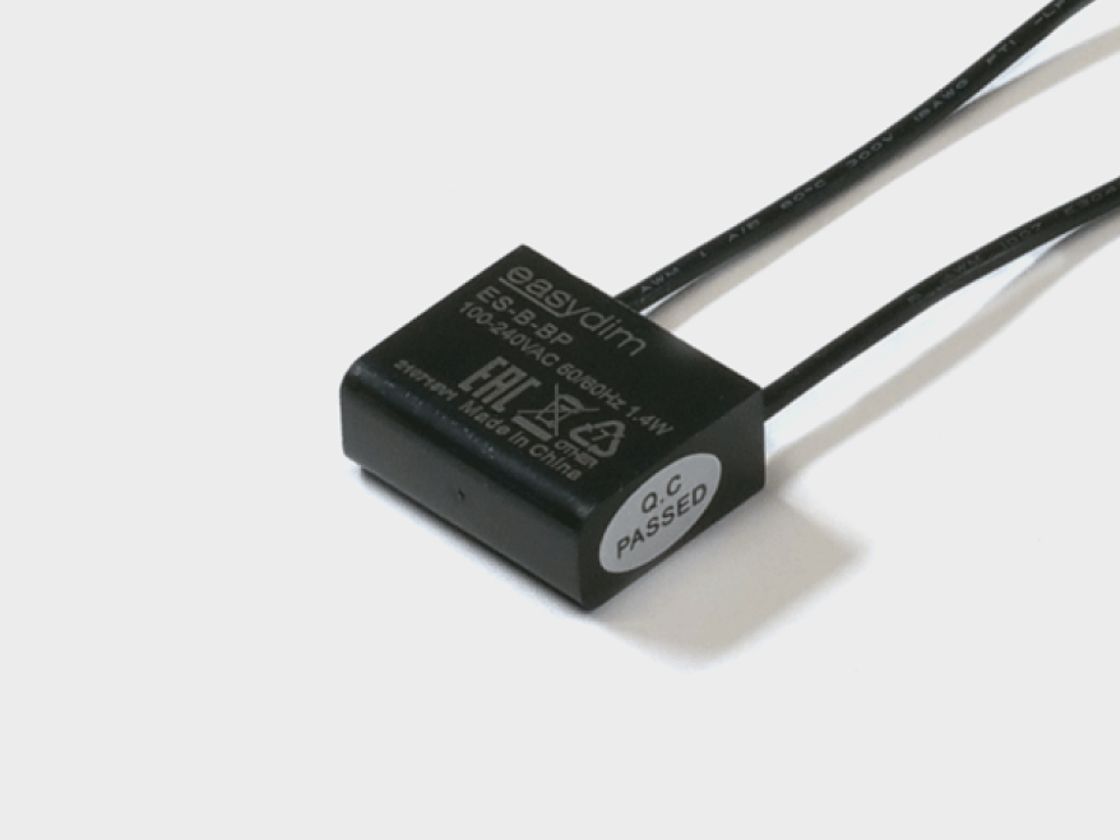 Корпус байпаса ES-B-BP крупным планом, маркировка на корпусе