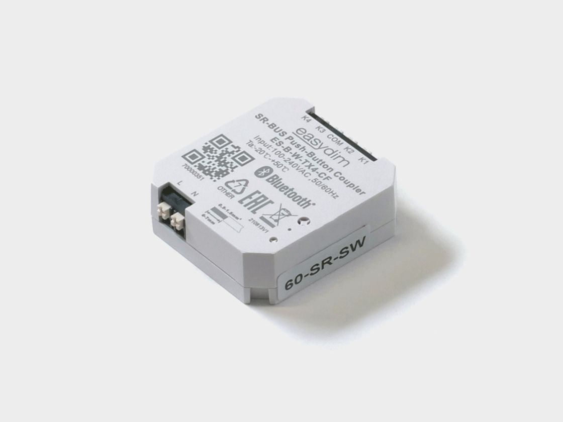 Радиопередатчик Easybus белый корпус вид под углом