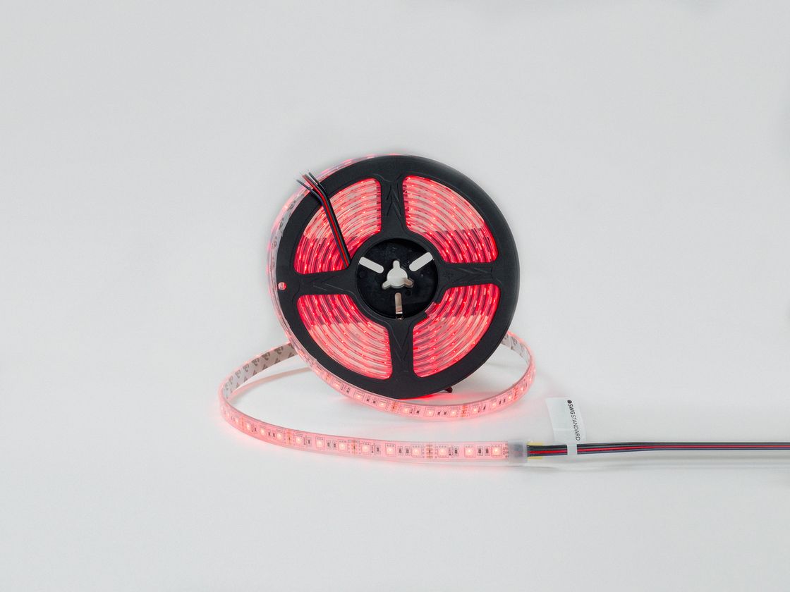 Катушка RGB ленты SMD5050 IP68, свечение красным