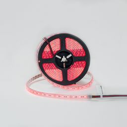 Катушка RGB ленты SMD5050 IP68, свечение красным
