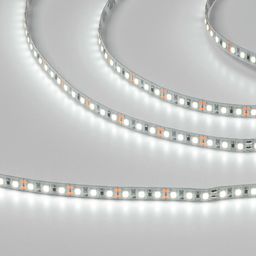 Светодиодная лента SMD2835 в работе, холодное свечение