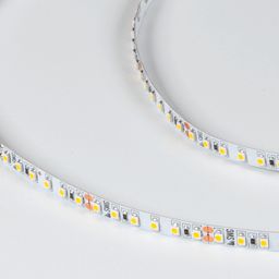 Светодиодная лента SMD3528, крупный план диодов