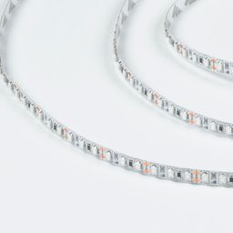 Светодиодная лента SMD3528 на белой подложке