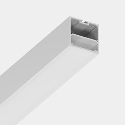 Профиль белый, вид под углом, торец и каналы