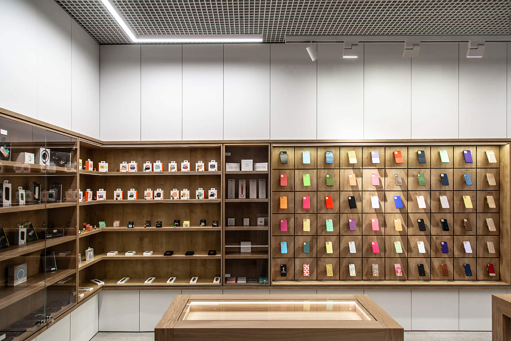 Освещение в салоне техники iPiter