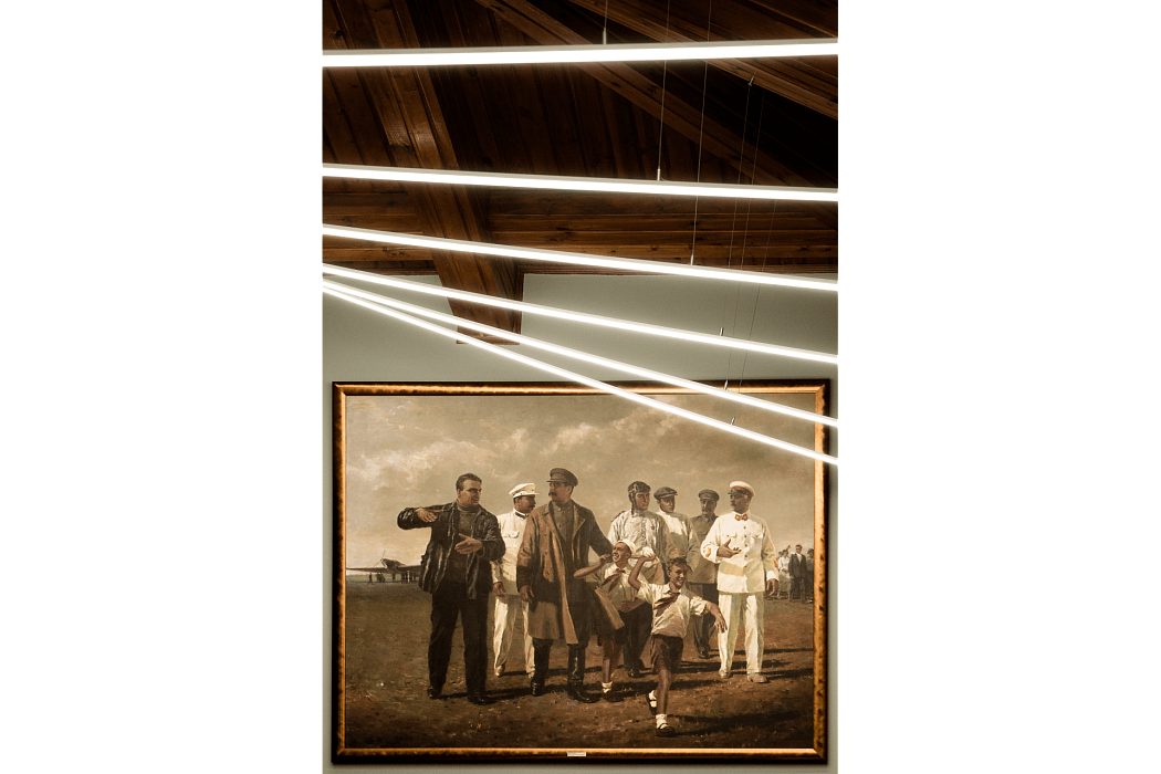 Военно-историческое общество — подсветка