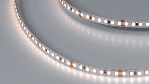 Светодиодная лента LUX для морепродуктов, 2835, 140 LED/м, 14,4 Вт/м, 24В, IP33, Нейтральный белый (3700-4250K), DSG2140-24-SFD-33