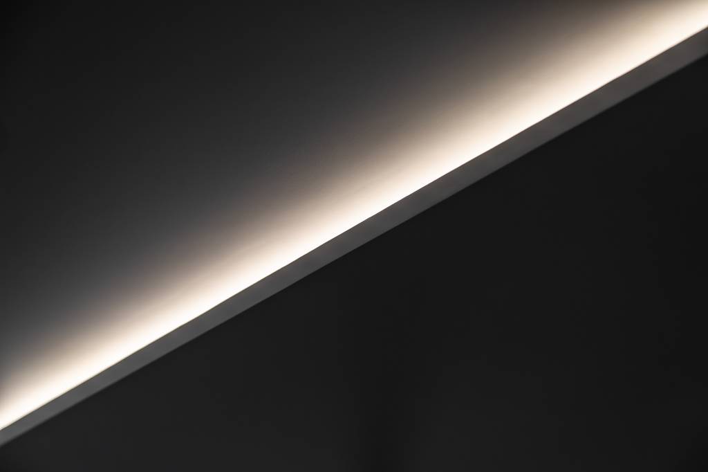 Что такое светодиодная лента и как ее использовать в интерьере