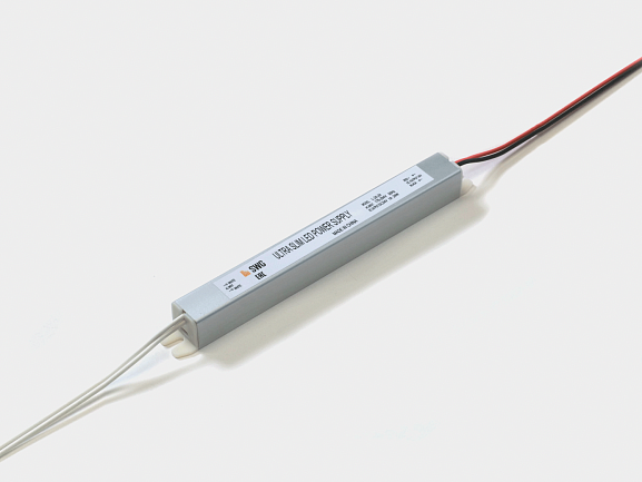 Фото Блок питания сверxтонкий для светодиодных лент, 24 W, 24V, L-24-24 от магазина SWGShop.ru