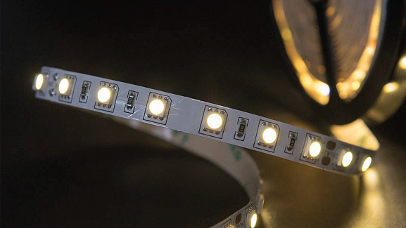 Фото Светодиодная лента 5050, 60 LED/м, 14,4 Вт/м, 24В , IP20, Цвет: Нейтральный белый, SWG560-24-14.4-NW-M от магазина SWGShop.ru