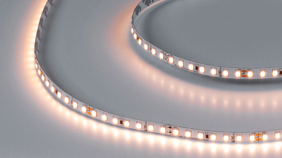 Фото Светодиодная лента ПРО 2835, 126 LED/м, 13 Вт/м, 24В , IP20, Цвет: Теплый белый, SWG2P126-24-13-WW от магазина SWGShop.ru