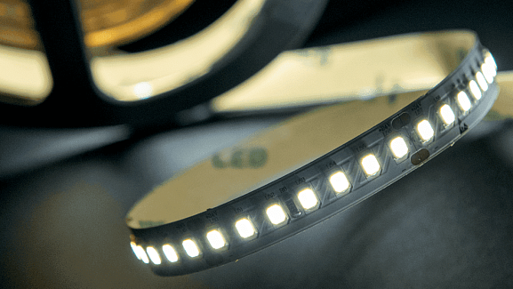 Фото Светодиодная лента SWG PRO 2835, 168 LED/м, 17,3 Вт/м, 24В , IP20, Цвет: Холодный белый, SWG2P168-24-17.3-W-20 от магазина SWGShop.ru