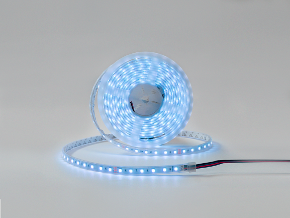 Фото Светодиодная лента LUX, 5050, 60 LED/м, 14,4 Вт/м, 24В, IP65, RGB (K), DSG560-24-RGB-65 от магазина SWGShop.ru